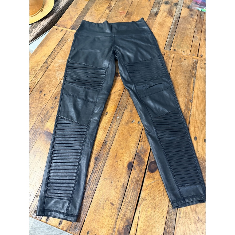 7 For All Mankind Faux Leather Moto Leggings Womens M Edgy Biker Streetwear